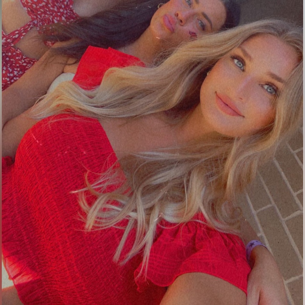 Red Ruffled Women's Top - Picture 2 of 3